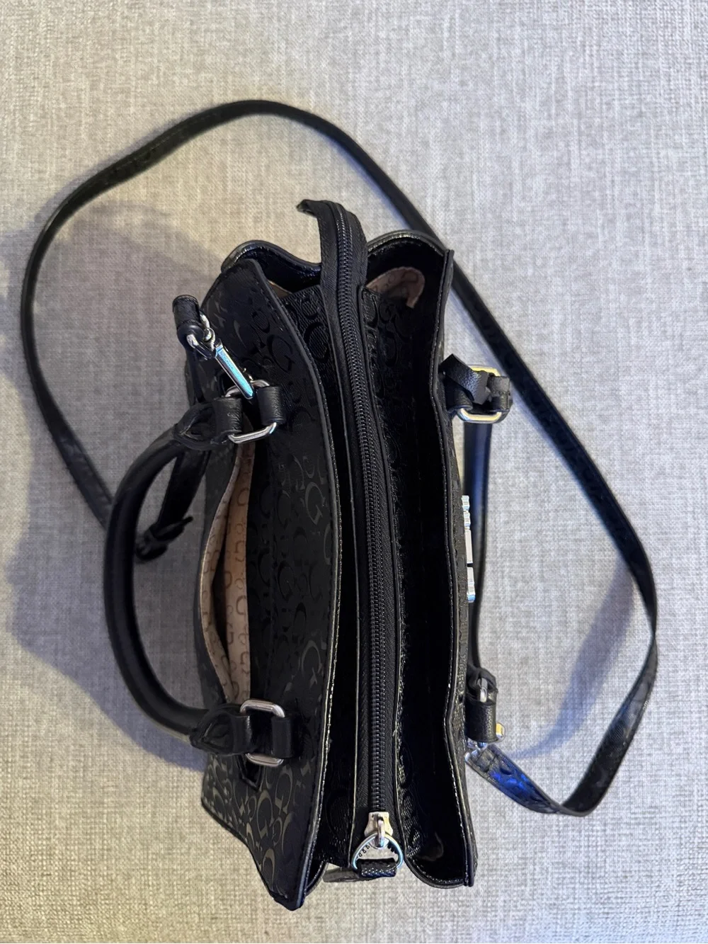 GUESS Black Embossed Logo Satchel Top Handle Zip Bag Detachable Strap